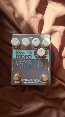 Vendo bass mono synth