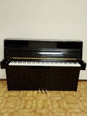 Yamaha C108