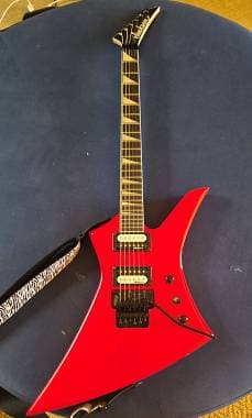 Jackson JS32 Ferrari Red + Custodia