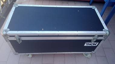 Flight case baule con ruote