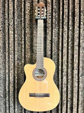 Chitarra Classica STAGG C546TCE Amplificata MANCINA (Left Handed)