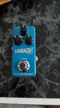TC Electronic flashback delay v1