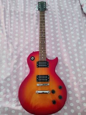Eko LES Paul + amplificatore Elka