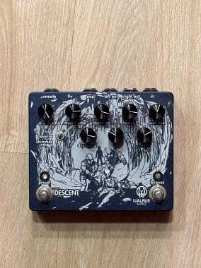 Walrus Audio Descent reverb/ocatave machine