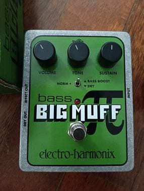Electro Harmonix Bass big muff