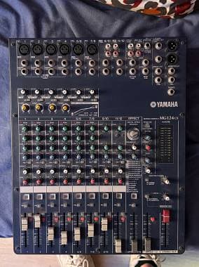 Yamaha MG124cx