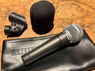 Microfono Shure SM58 tenuto perfettamente, mai utilizzato