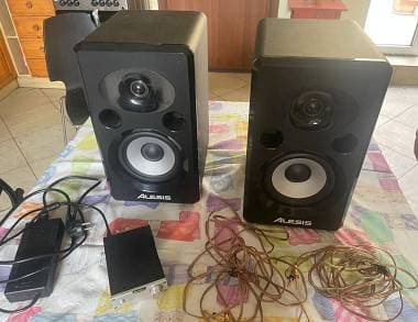 Alesis Elevate 6