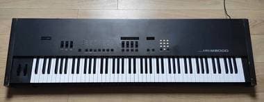 Kawai M8000