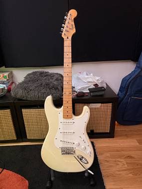 Squier by Fender Stratocaster Made in Korea 1989 Vintage