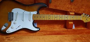 Fender Stratocaster Vintage Hot Rod 57