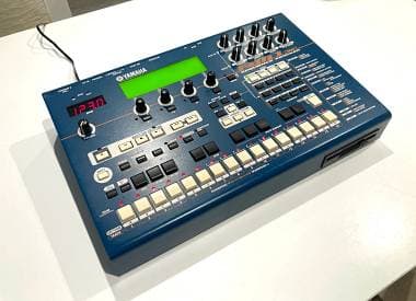 Yamaha RM1X