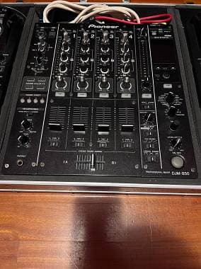 Pioneer DJ djm 850