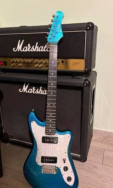 Eko Camaro VR 2-90 Blue Sparkle con seymour duncan