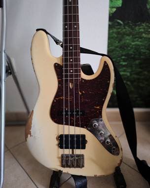 Rufini Jazz Bass