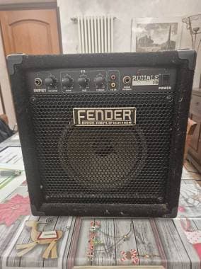 Fender Rumble 15