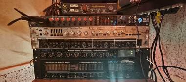 Motu 8 Pre