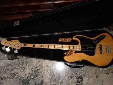 Harley Benton JB 75 natural