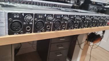Behringer ADA 8000 Ultragain Digital ADAT Preamplificatore 8 canali da rivedere