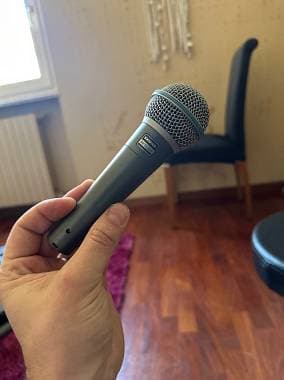 Shure Beta 58A con cavo xlr