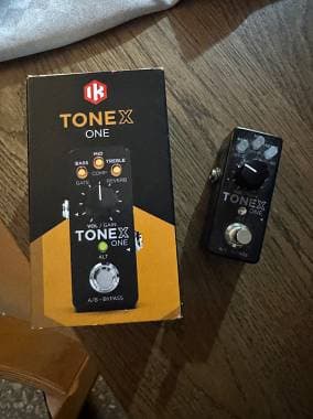 IK Multimedia ToneX One