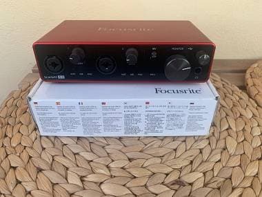 Focusrite Scarlett 4i4 (3th gen)