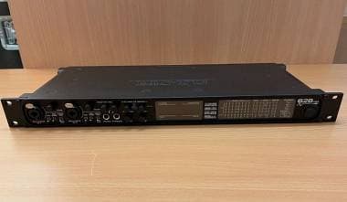 Motu 828 hibrid usata