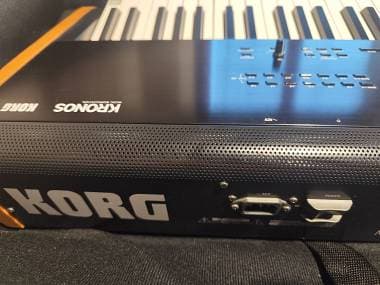 Vendo Korg Kronos 2