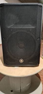 Yamaha dbr 15 1000 watt