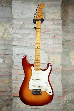 Fender Stratocaster Standard Dan Smith 2-Knob - 1983 Fullerton - Sienna Sunburst