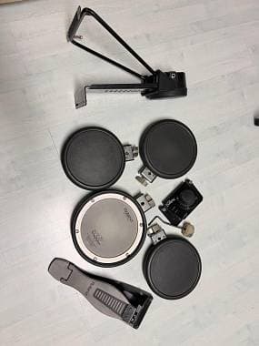 Roland PDX-8 + 3x PD-8 + FD-8 + KD-8 + KD-7