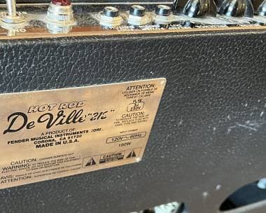 Fender De ville 2x12