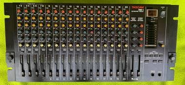 Tascam MM-1 Keyboard Mixer - Mixer Rac 20 Canali