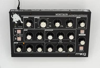 Moog Minitaur