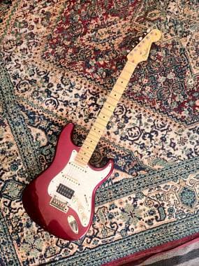 Fender American Standard Stratocaster with Maple Fretboard 2011 Candy Cola USA
