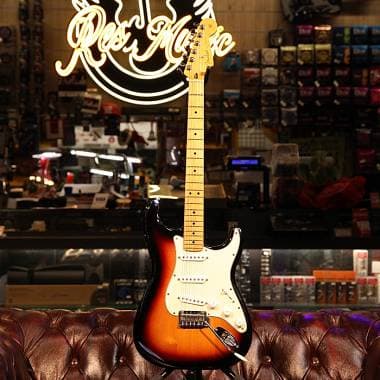 Fender Player Stratocaster 3-Color Sunburst 2020 Usato ( Spedizione Inclusa )