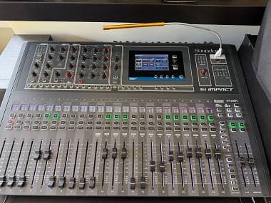 Soundcraft SI Impact ottime condizioni