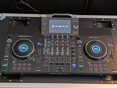 Denon DJ SC LIVE 4 ex-demo