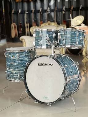 Ludwig Bowling Ball Blue Oyster 1970