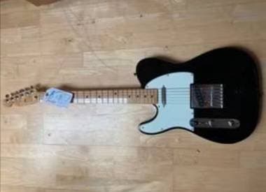 Fender Telecaster Standard MIM LH (Mancina) + Custodia Ri