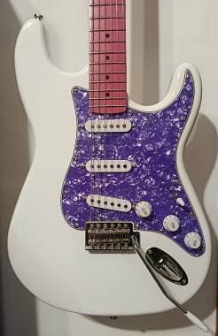 Custom Parts Stratocaster Ibrid