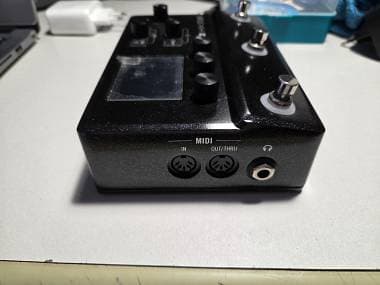 Line6 HX Stomp + IR Chop Tones + accessori
