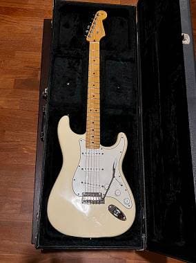 Fender Stratocaster American standard 2012