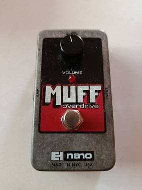 Electro Harmonix Nano Muff overdrive