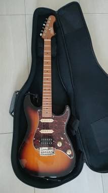 Chitarra elettrica Jet Guitars JS-400 SB