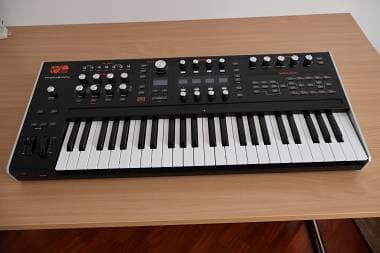 Ashun Sound Machines Hydrasynth 49 Keyboard