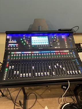 Allen & Heath sq 6 + stage box AR2412