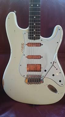All Parts wood Stratocaster olimpic white relic