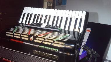 Fisarmonica Romance 80 Bassi