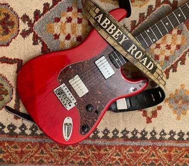 Stratocaster rossa P90